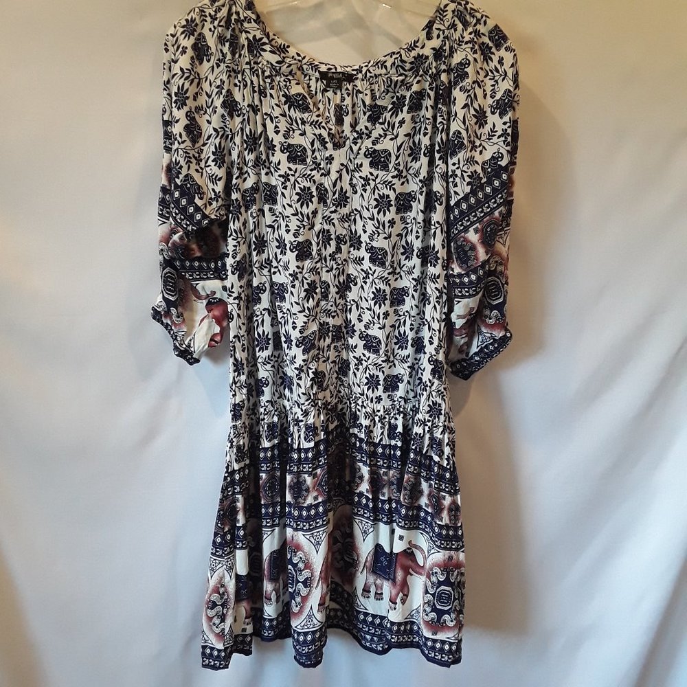 Like New Phopsady floral elephant print dress 4/16$